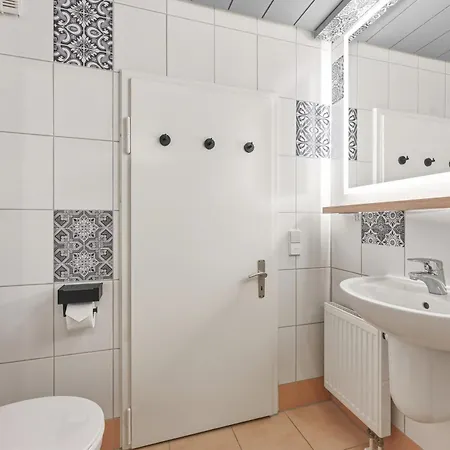 Domeky 2,2m Bett, Zentral, Glasfaser Für Business, Crews, Familien Apartamento Backnang