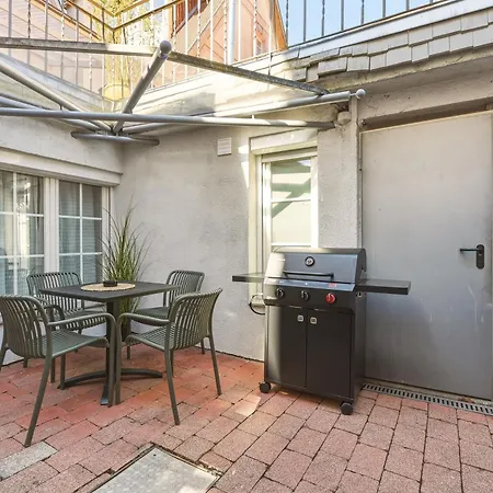 Apartamento Domeky 2,2m Bett, Zentral, Glasfaser Für Business, Crews, Familien
